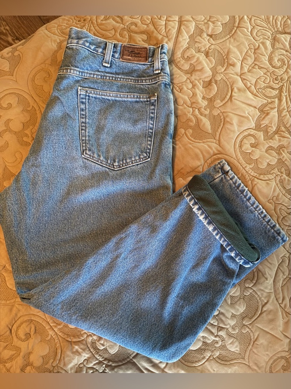 L.L. Bean Men’s Straight Jeans - Light Blue Denim 35 x29 green fleece lined